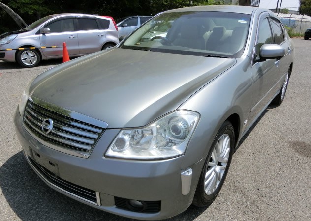 2005 NISSAN FUGA