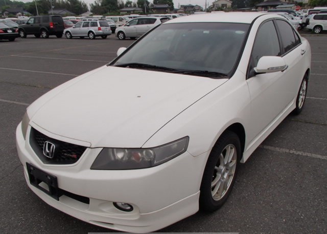 2004 HONDA ACCORD